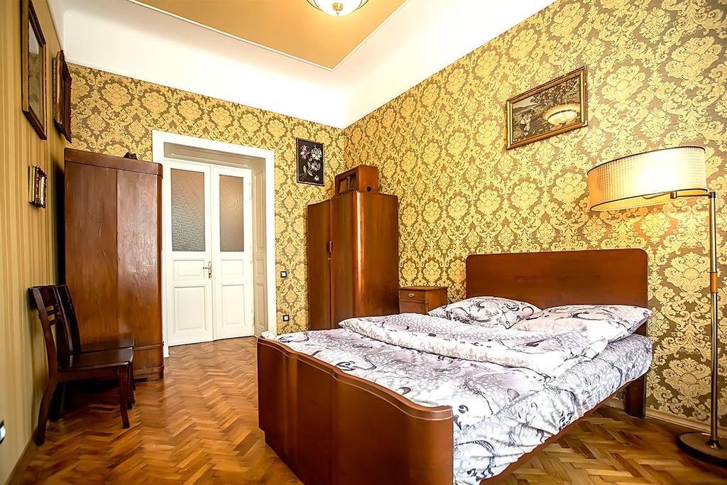 Gorgeous Apartments In Historical Center Of Lvov Экстерьер фото